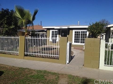 1st image of 4105 Agnes Ave