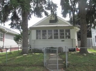 212 15th Ave, East Moline, IL 61244