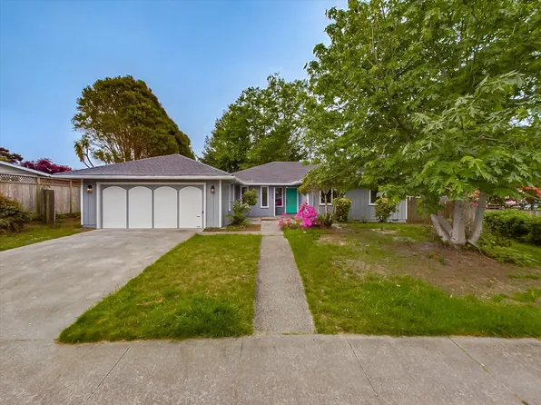 1798 Timothy Rd, McKinleyville, CA 95519