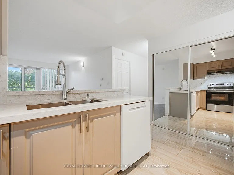 25 Via Rosedale #108 — Photo 11