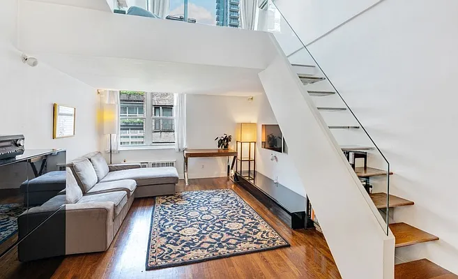 Rented by Nest Seekers International | media 16