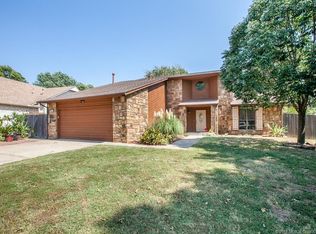 2709 S Hemlock Ave, Broken Arrow, OK 74012