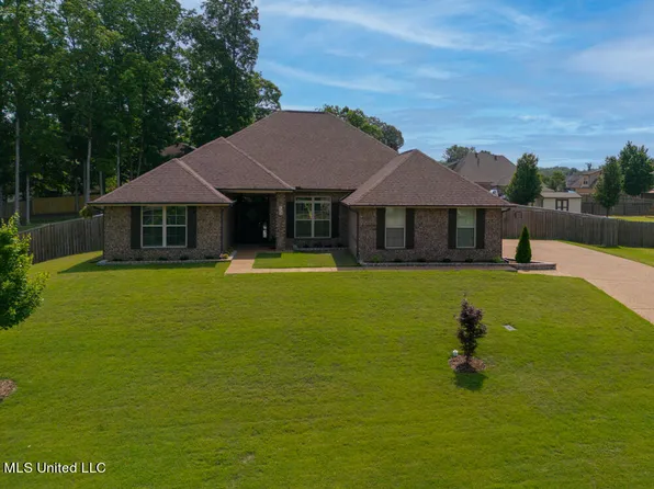 5212 Weathers Dr, Olive Branch, MS 38654