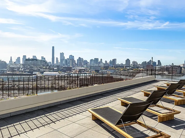 475 Kent Ave #305A — Photo 8