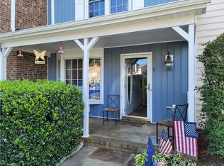 917 Shelby Dr, Greensboro, NC 27409