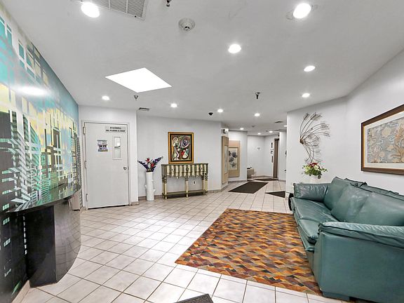 3rd image of 320 Avenue 1 #1B