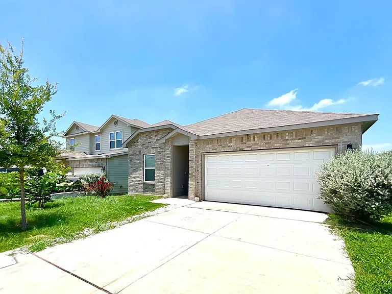 7409 Capricorn Way — Photo 2