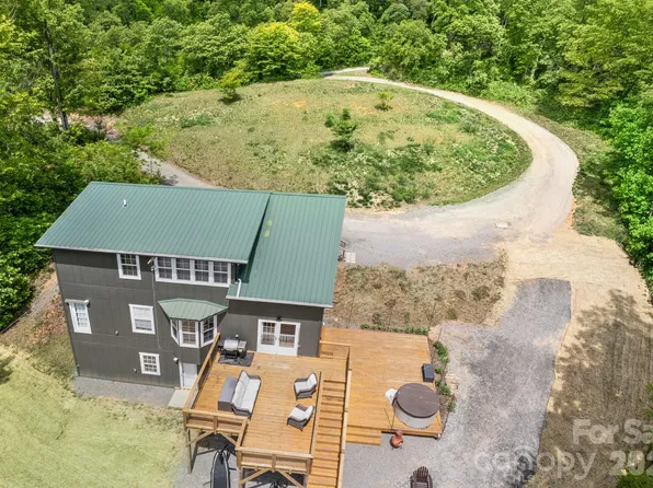 491 High Top Dr, Fletcher, NC 28732