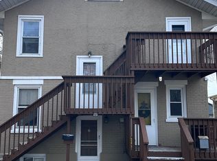 315 Hamilton St APT B, Geneva, IL 60134