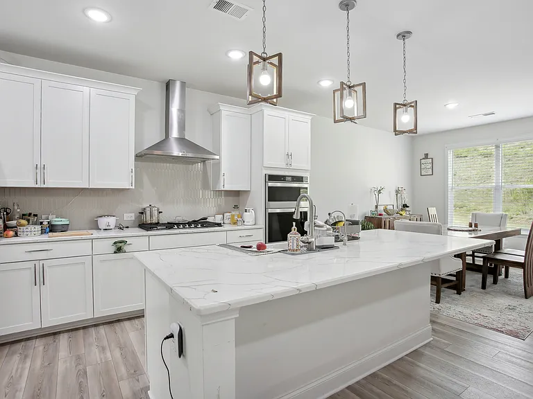 7925 Tiberon Pkwy #0 — Photo 21