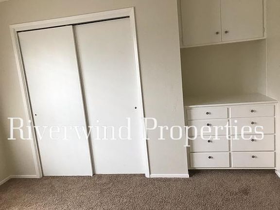 5th image of 4731 Norm Cir