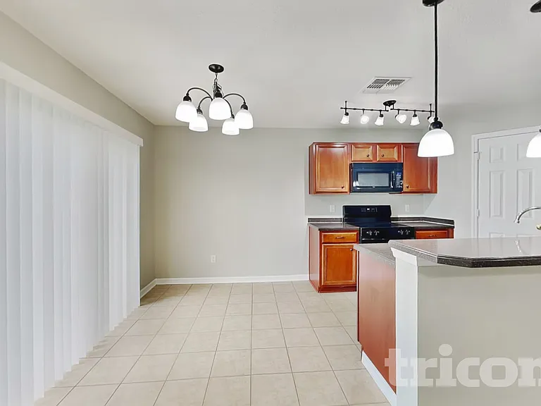 3165 Kearns Rd — Photo 6