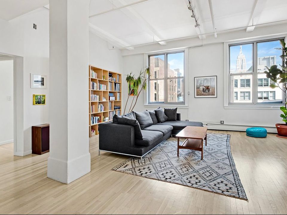 1st image of 40 W 17th St APT 11A