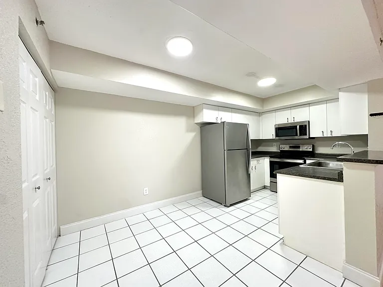 5560 NW 61st St #713 — Photo 31