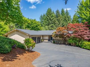 326 Talemena Dr, Cottage Grove, OR 97424