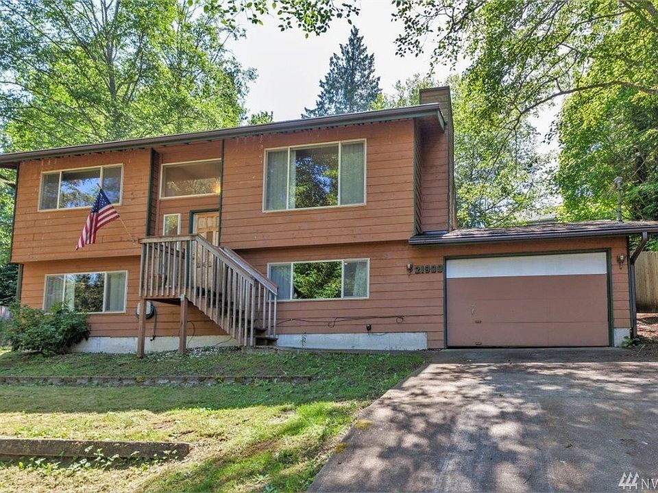 1st image of 21900 Apollo Dr NE