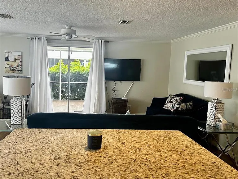 5742 Camelot Dr N — Photo 3