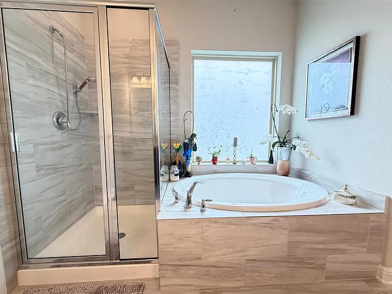 244 Upland Dr — Photo 17