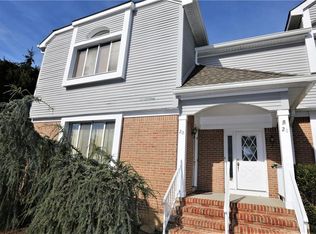 20 Linda Ct, Monmouth Junction, NJ 08852