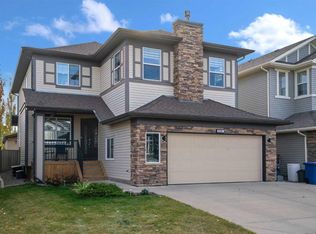 2581 N Coopers Cir SW, Airdrie, AB T4B 3B7