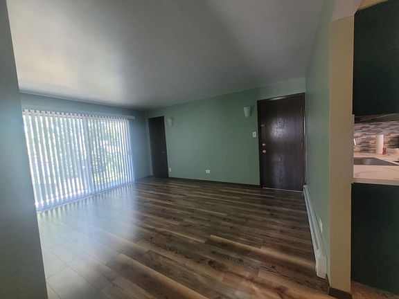 2nd image of 15250 El Cameno Ter #2