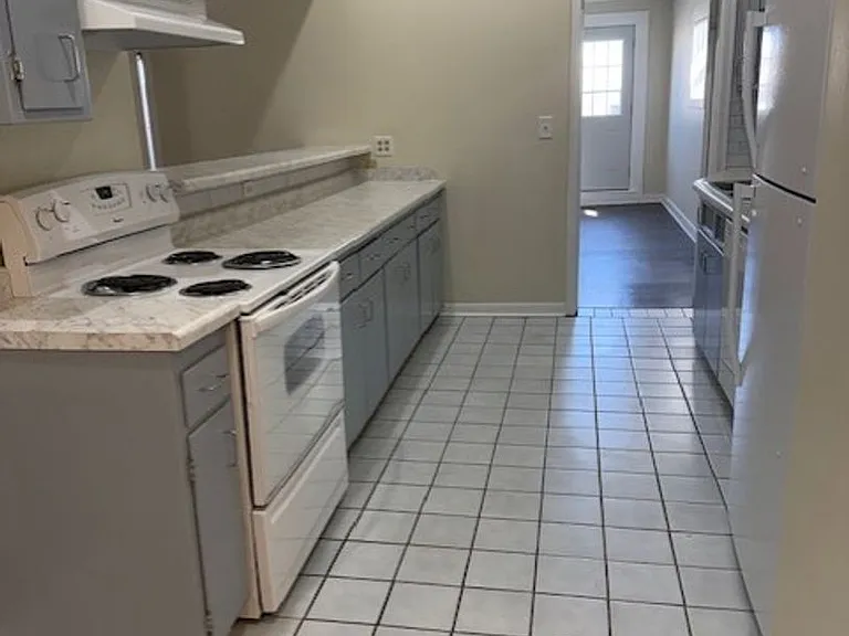 103A S Main St — Photo 2