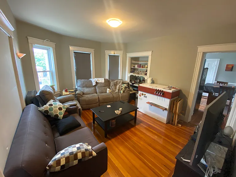 41-43 Belknap St #1 — Photo 7