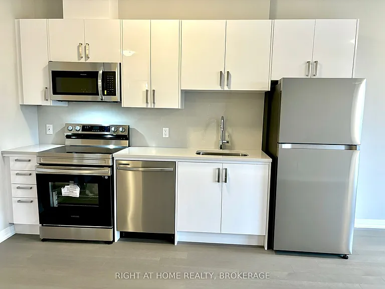 3285 Carding Mill Trl #301 — Photo 4