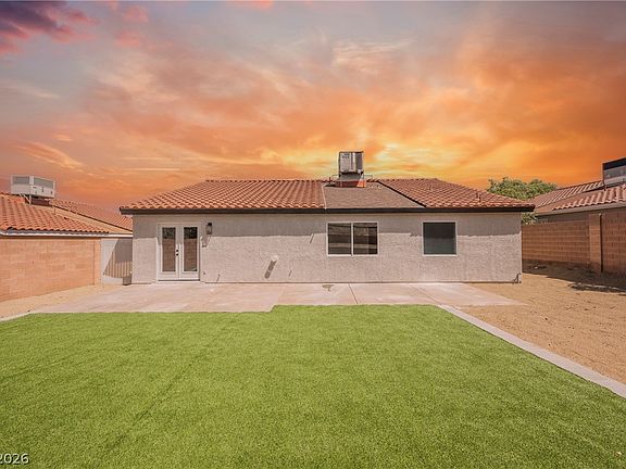 4th image of 463 Palegold St
