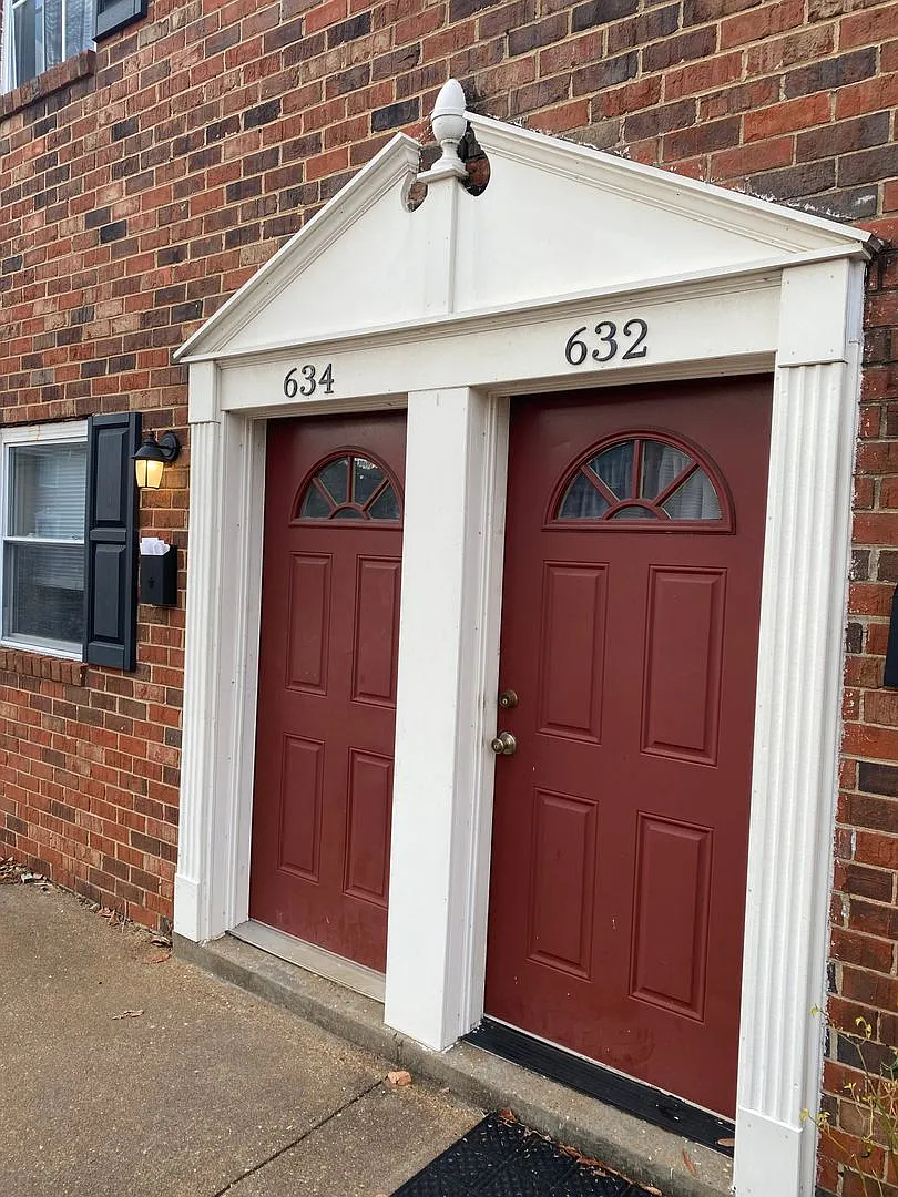 Allen View Apartments — Photo 1