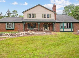 10370 N Territorial Rd, Plymouth, MI 48170