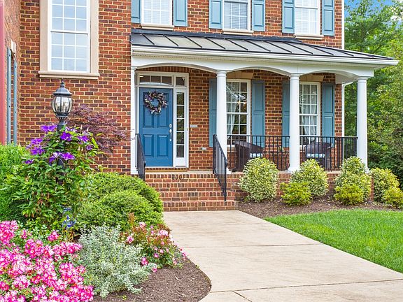 3rd image of 6001 Carrington Green Pl