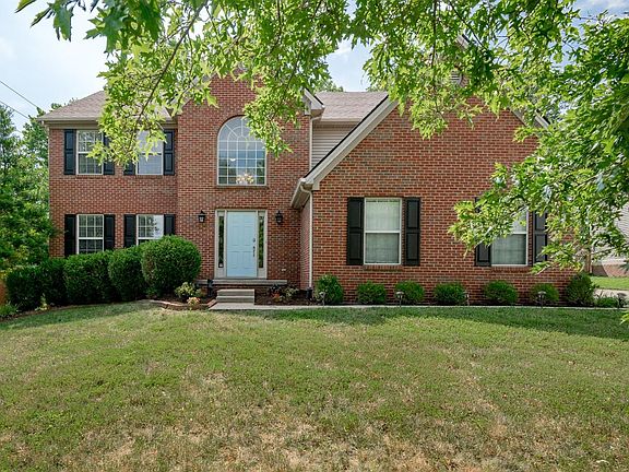 2nd image of 3944 Kenesaw Dr