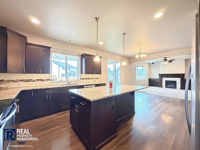 309 Rushton Ave SW — Photo 5