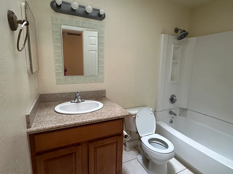 420 Arnold Dr — Photo 11
