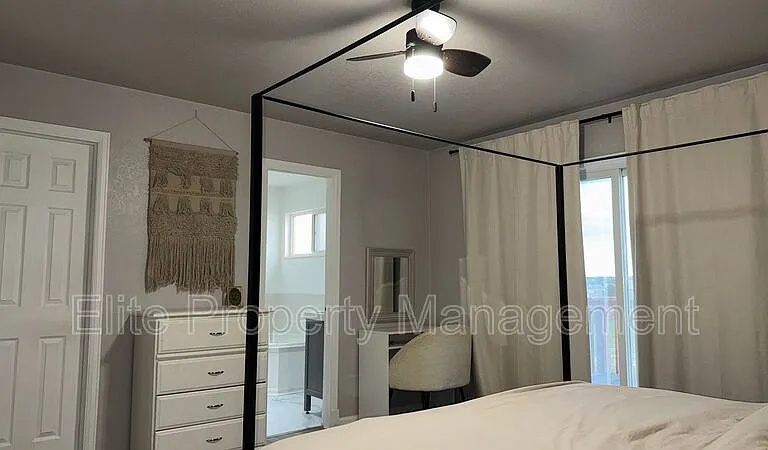 1150 S Los Charros Dr — Photo 18
