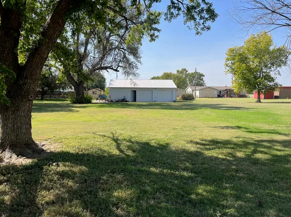 219 S Ohio St, Cunningham, KS 67035