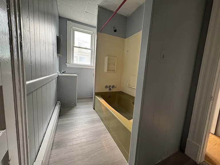 35 Madison St #A1 — Photo 10
