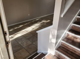 Country View Apartments