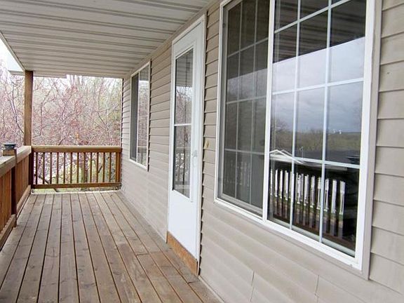 2nd image of 1564 Lincoln Park Dr