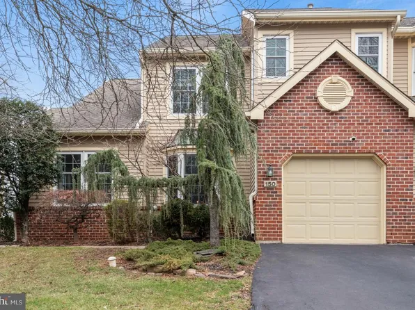 150 Pine Crest Ln, Lansdale, PA 19446