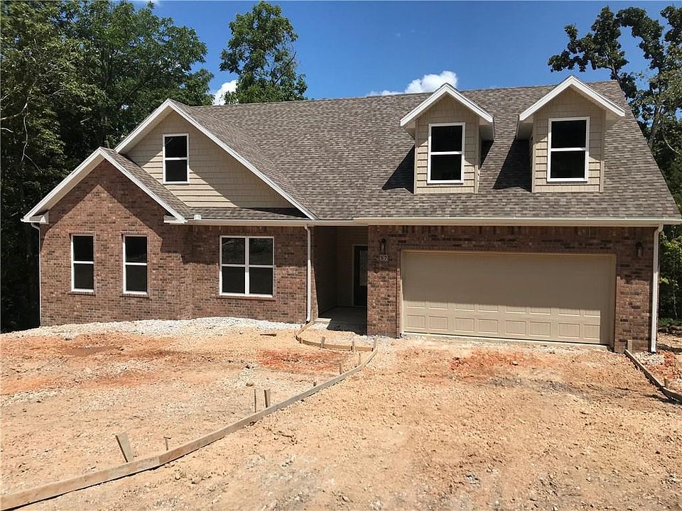 1st image of 17 Latheron Ln