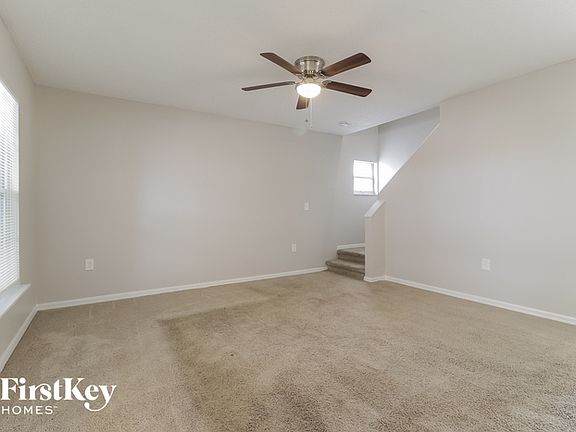 2nd image of 5445 Wood Crossing St