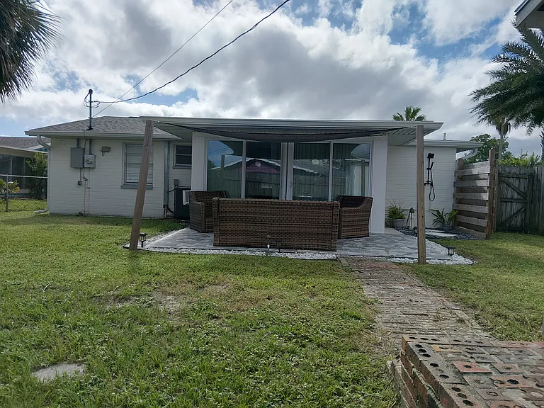 54 Rivershore Dr — Photo 33