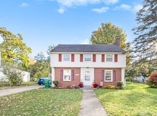 519 N Main St, Three Rivers, MI 49093