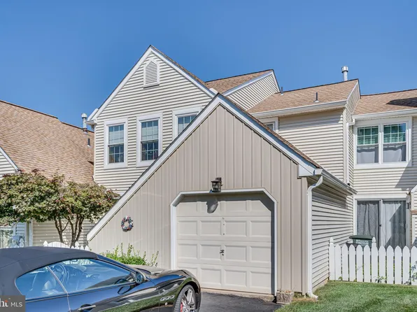 637 Croft Dr, Southampton, PA 18966