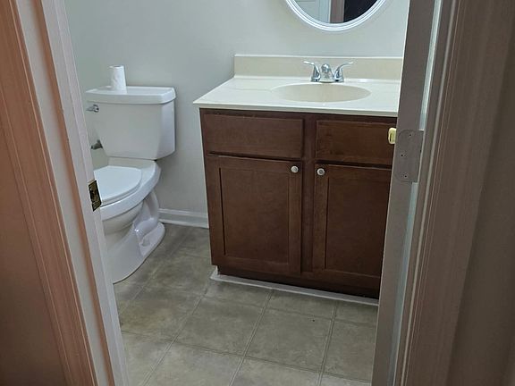 Full bathroom upstairs