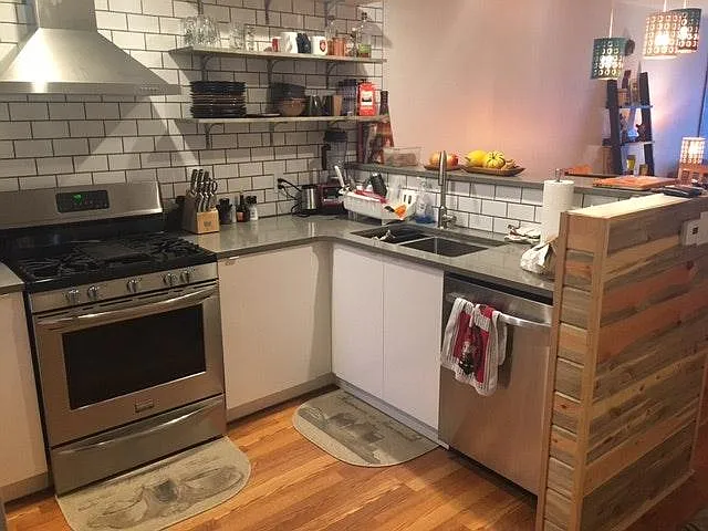 8761 W Cornell Avenue — Photo 3