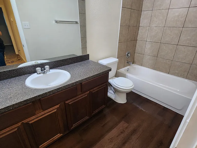 5516 Del Rey Dr — Photo 9