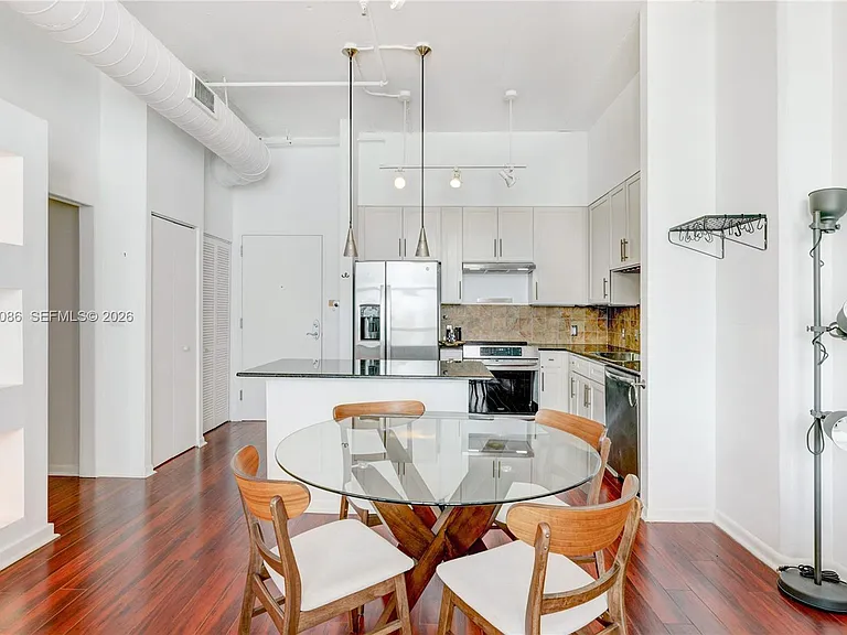 2001 Biscayne Blvd #2514 — Photo 9